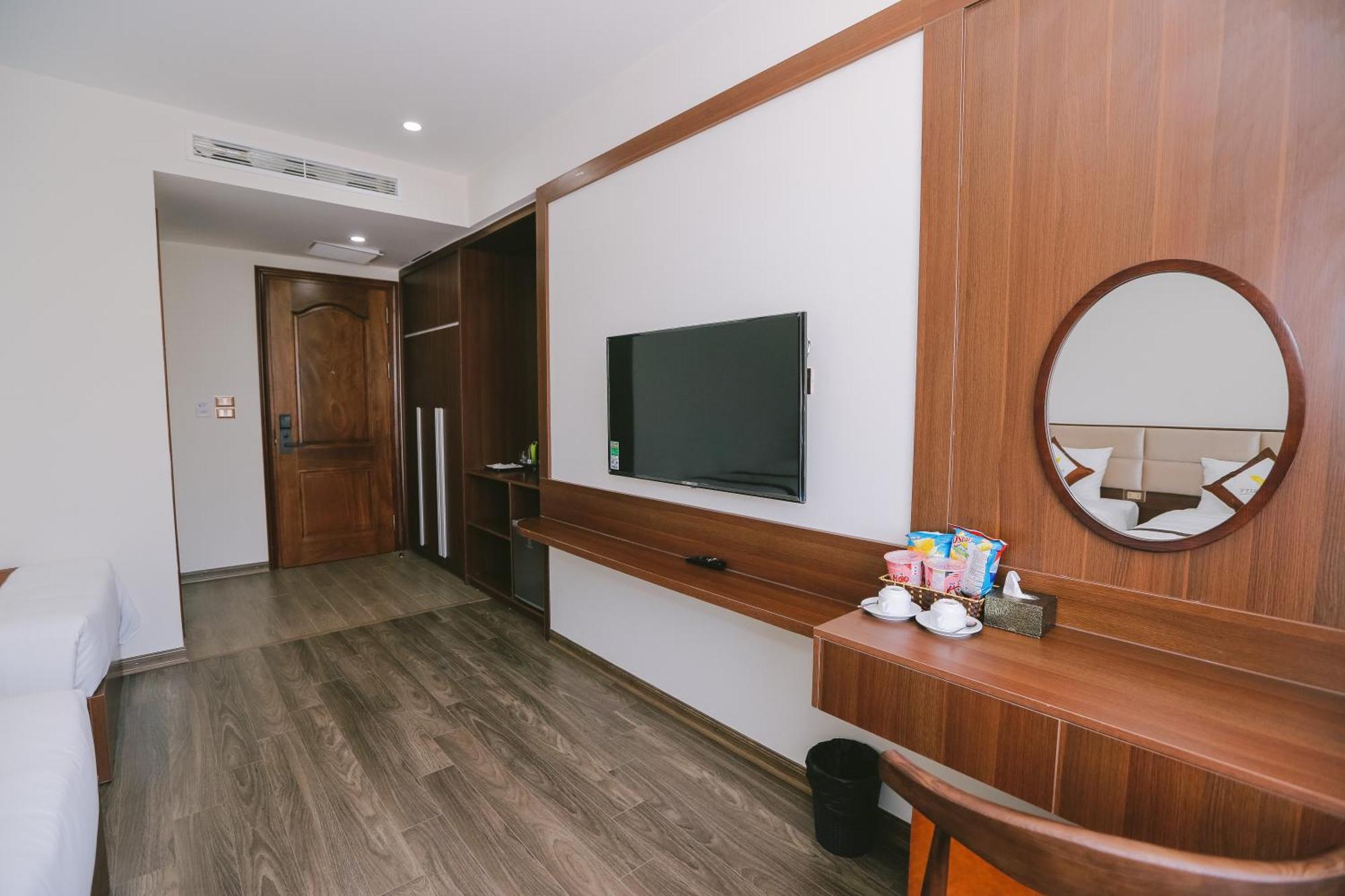 Prosperity Boutique Halong Hotel & Restaurent Ha Long Dış mekan fotoğraf