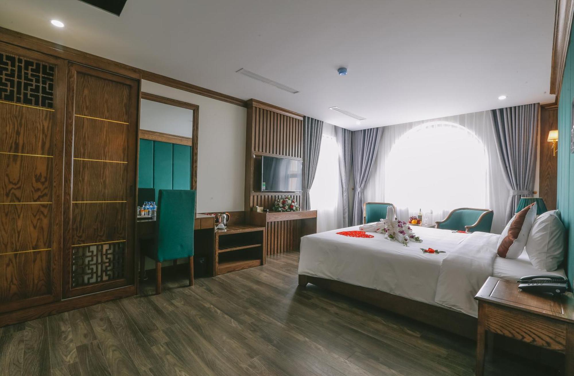 Prosperity Boutique Halong Hotel & Restaurent Ha Long Dış mekan fotoğraf