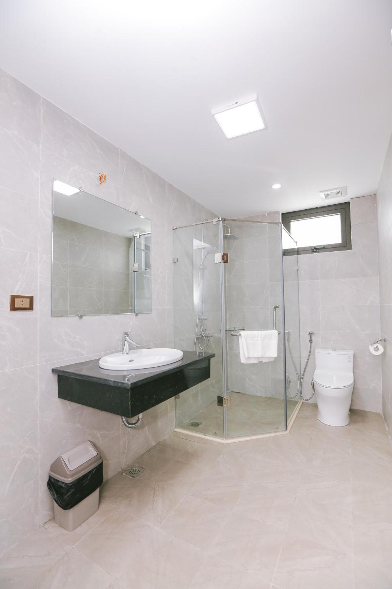 Prosperity Boutique Halong Hotel & Restaurent Ha Long Dış mekan fotoğraf