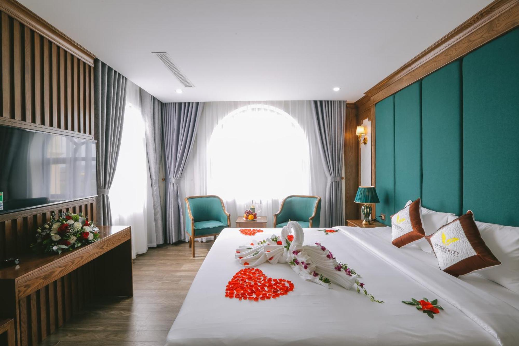 Prosperity Boutique Halong Hotel & Restaurent Ha Long Dış mekan fotoğraf
