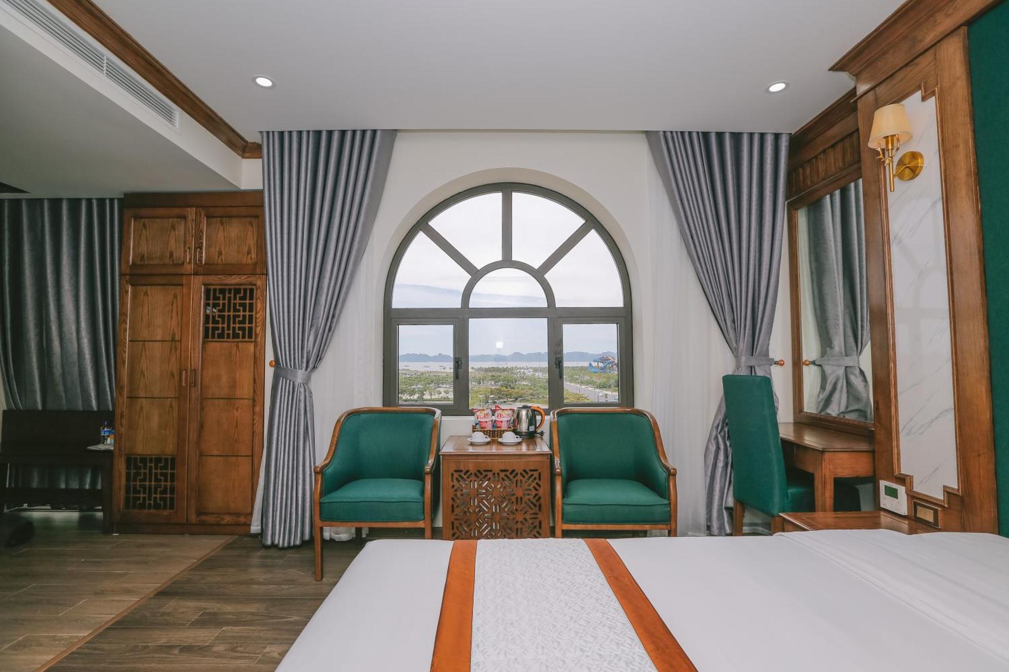 Prosperity Boutique Halong Hotel & Restaurent Ha Long Dış mekan fotoğraf